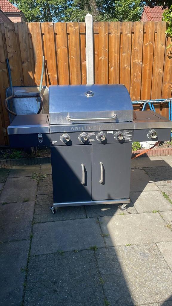 BBQ, Ophalen, Zo goed als nieuw
