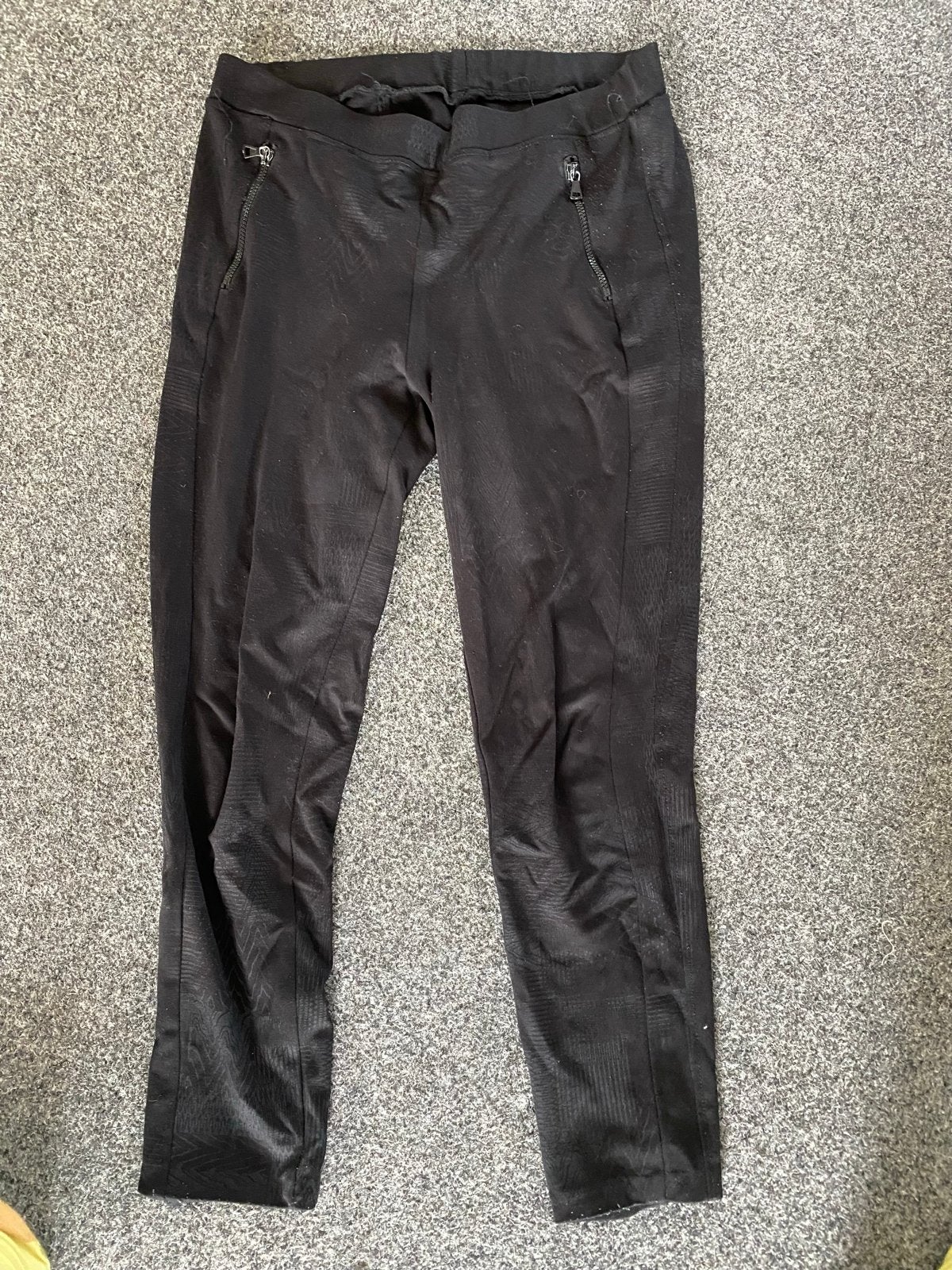 Zwarte sportbroek maat 42, Kleding | Dames, Verzenden, Zwart, Maat 42/44 (L), Lang