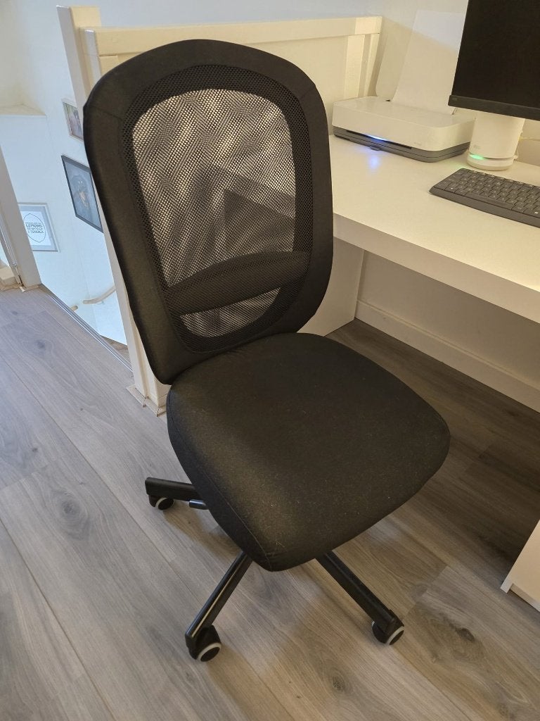 Bureaustoel zwart Flintan (Ikea), Huis en Inrichting, Bureaustoelen, Ophalen, Zo goed als nieuw, Zwart, Bureaustoel