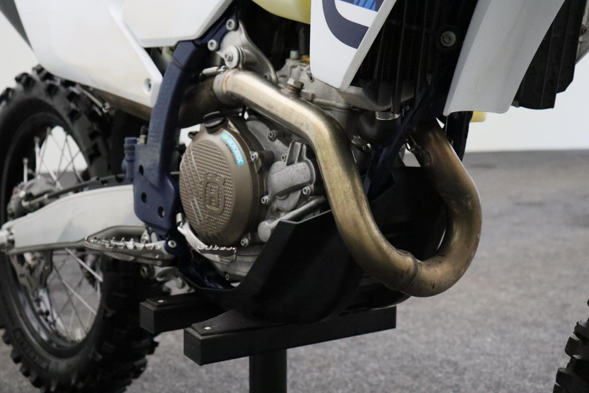 Husqvarna FE 450 2023 Enduro Met Kenteken | Incl BTW | Nieuw, 450 cc, Enduro, Info@motomondo.com, MotoMondo b.v.
