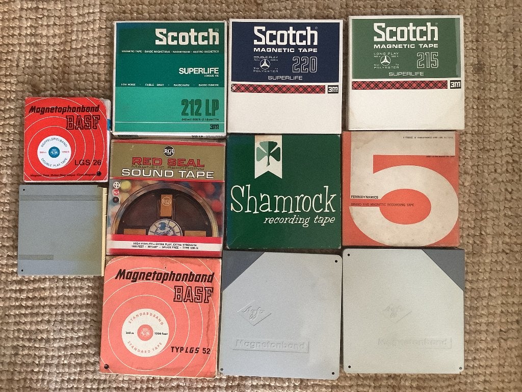 11 bandrecorderbanden, magneetband, tape bandrecorder, Ophalen