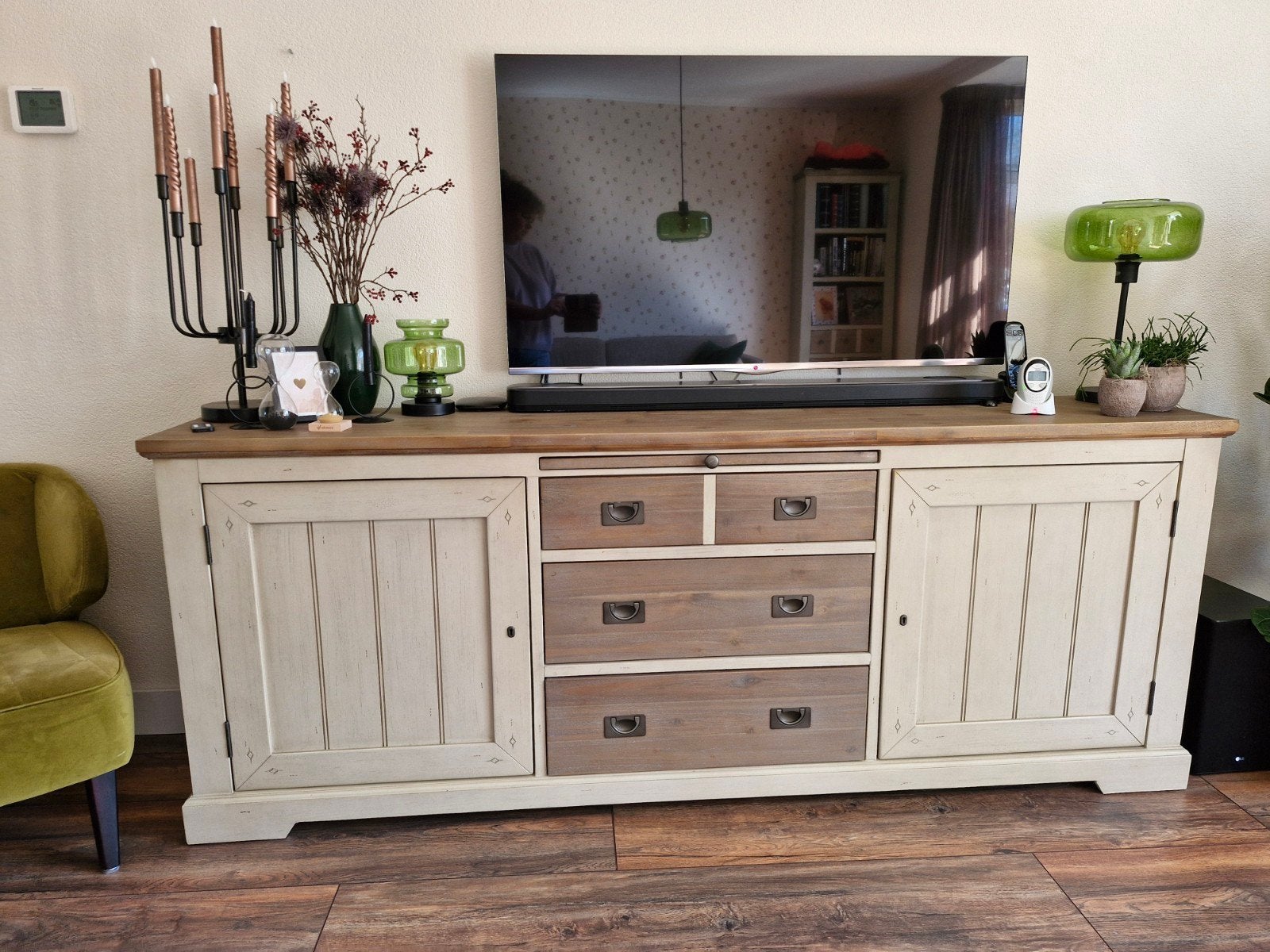Landelijk dressoir, salontafel  boekenkast en eettafel set, Ophalen, Gebruikt, Met deur(en), 200 cm of meer