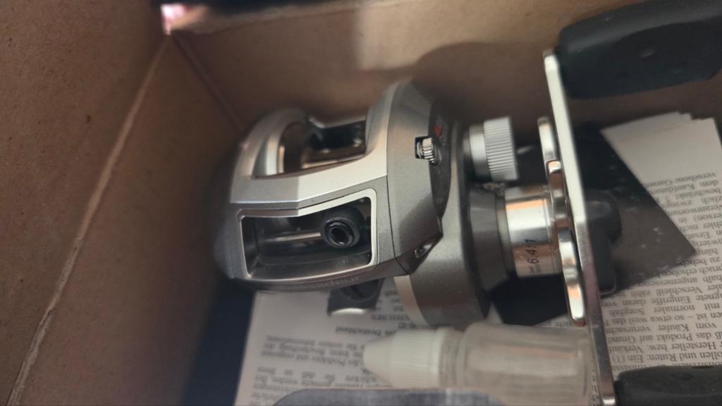 Nieuwe Abu garcia revo  S-L reel, Watersport en Boten, Hengelsport | Roofvissen, Overige typen, Ophalen of Verzenden