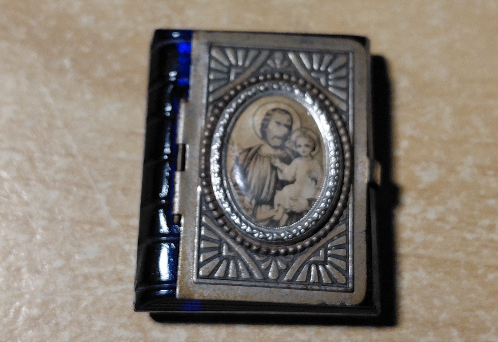Antieke Rozenkrans met Bijbelvormig Doosje van blauw glas, Ophalen of Verzenden