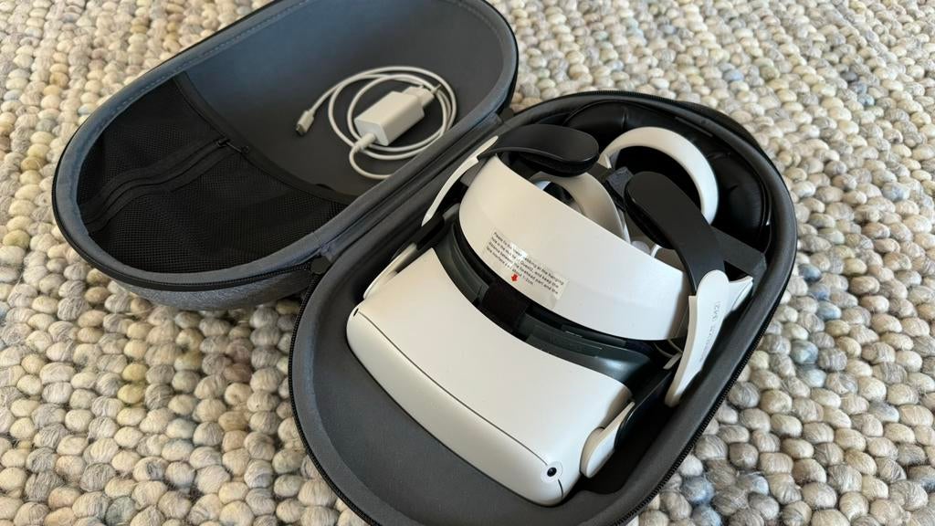 Oculus Quest 2 - 128GB + Upgrades, Spelcomputers en Games, Virtual Reality, Ophalen, Zo goed als nieuw, Overige platformen