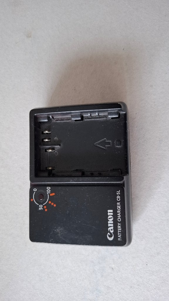 Canon foto accu oplader DS8101, Ophalen of Verzenden, Gebruikt