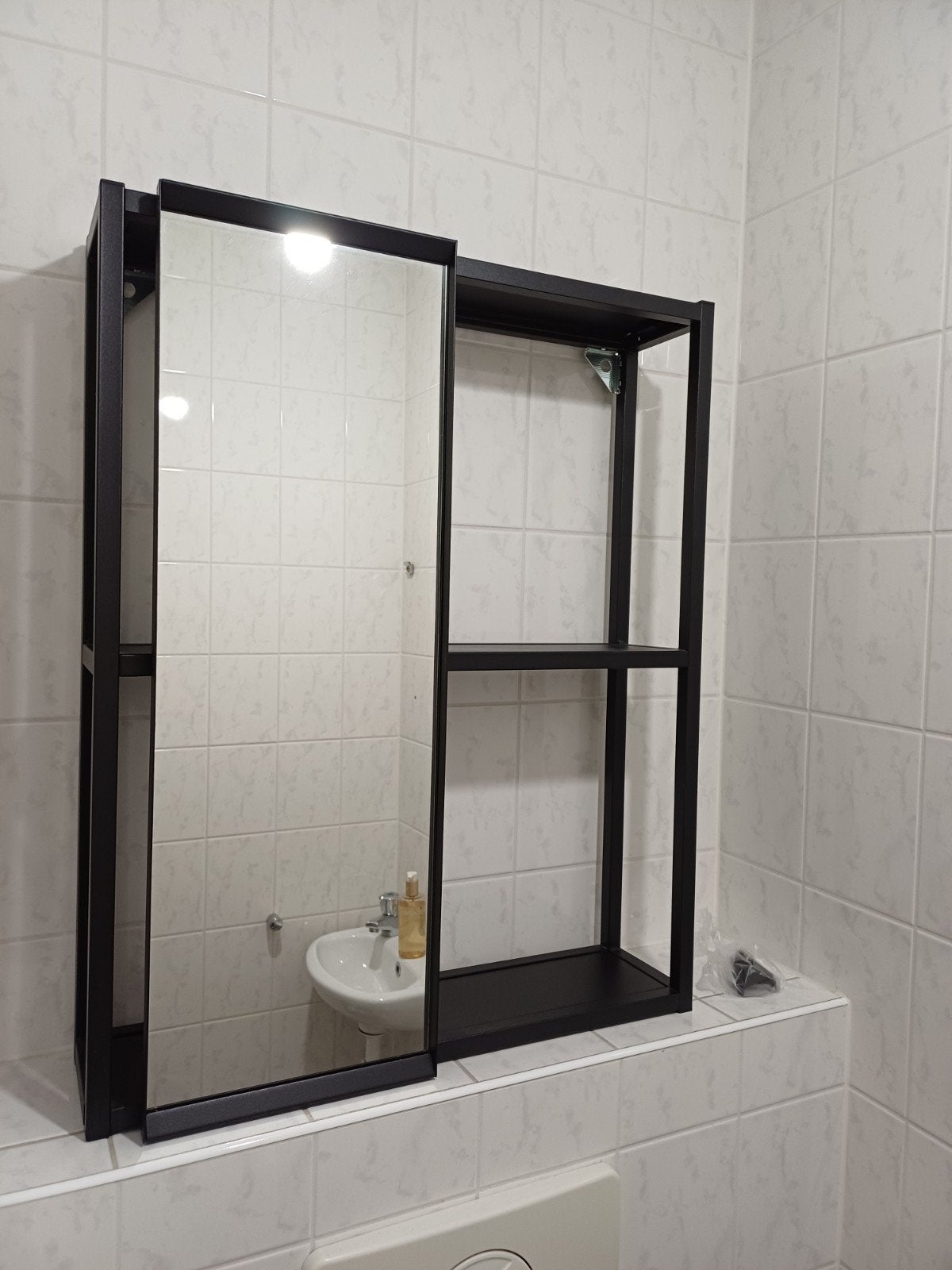 Ikea ENHET spiegelkast 60x17x75cm - Zo goed als nieuw, Ophalen, Spiegelkast, 50 tot 100 cm, Zo goed als nieuw