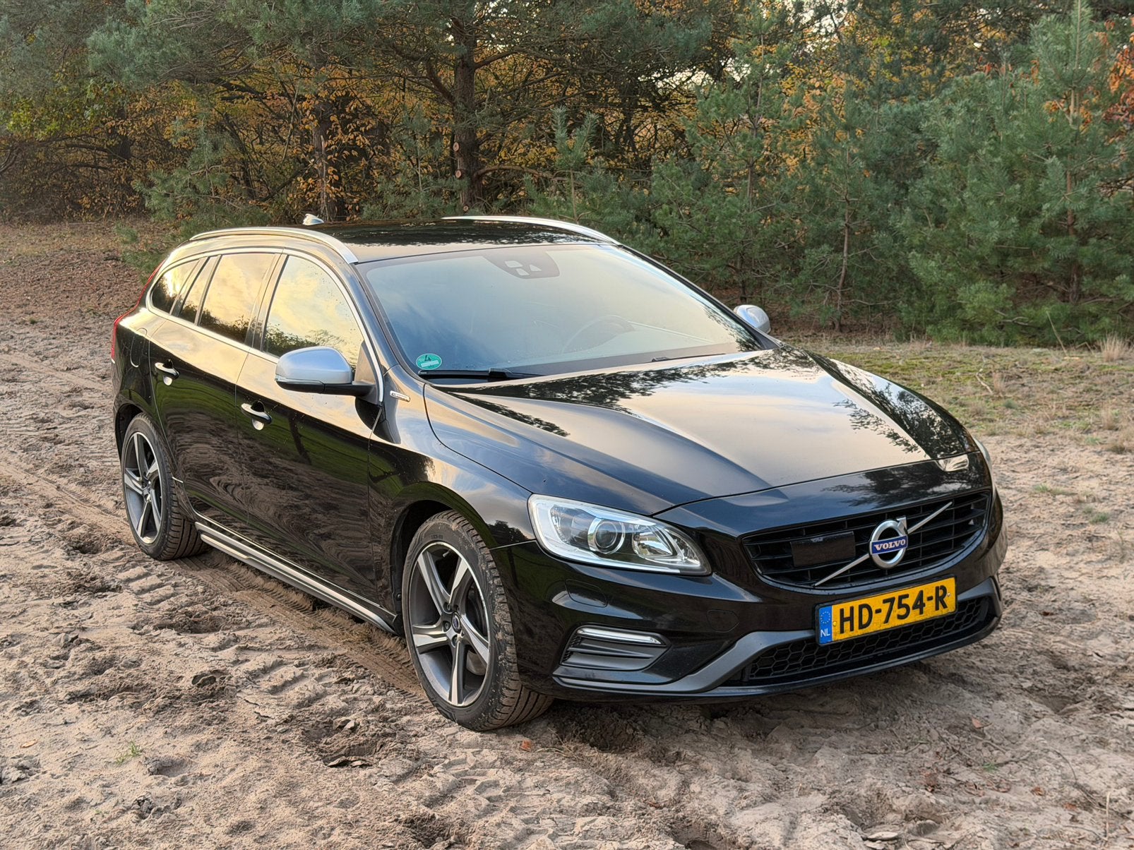 Volvo V60 D6 Twin Engine Plug In Hybrid R-design Polestar+, Auto's, Automaat, Adaptive Cruise Control, 1800 kg, Zwart