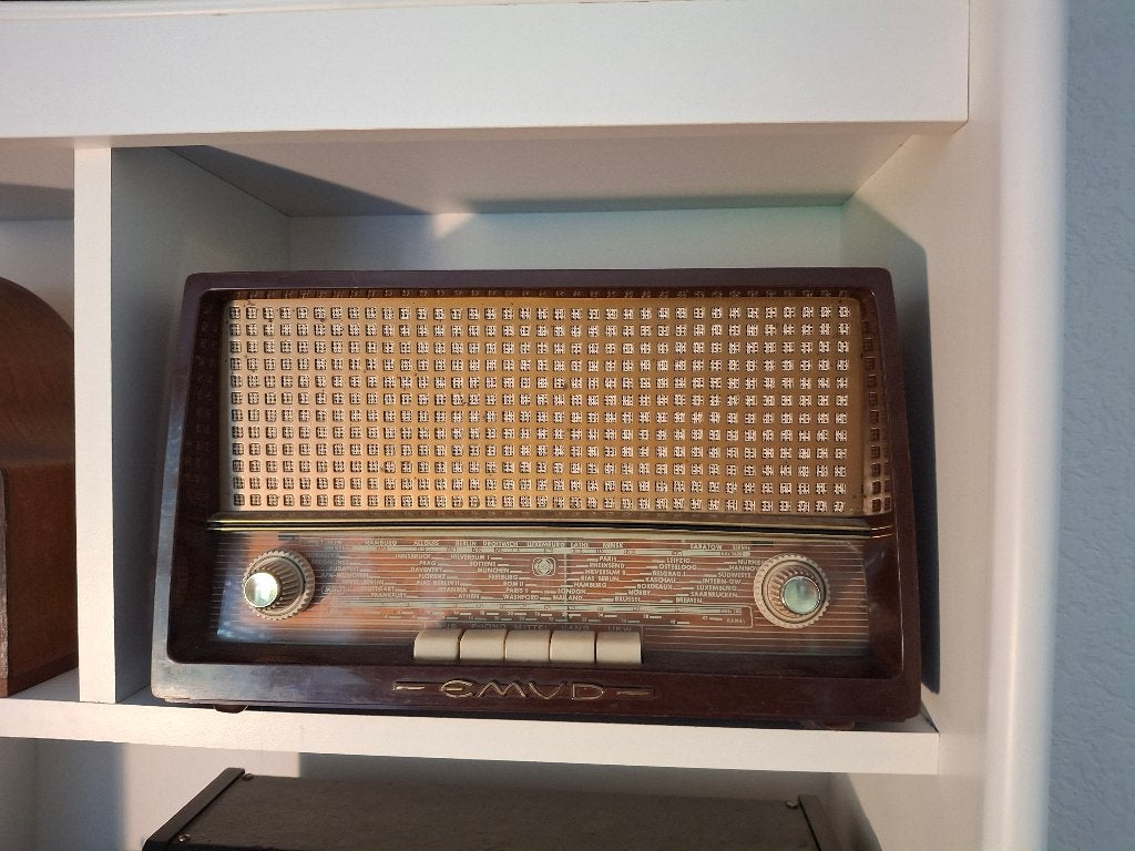 EMUD radio, type Favorit 60, Ophalen of Verzenden, Gebruikt, Radio