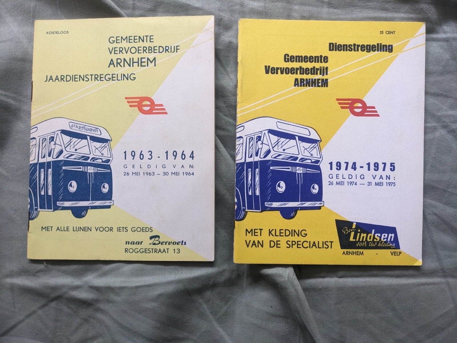 2 x oude dienstregeling (trolley-) bus  Arnhem, Verzamelen, Ophalen of Verzenden, Gebruikt, Bus of Metro, Overige typen