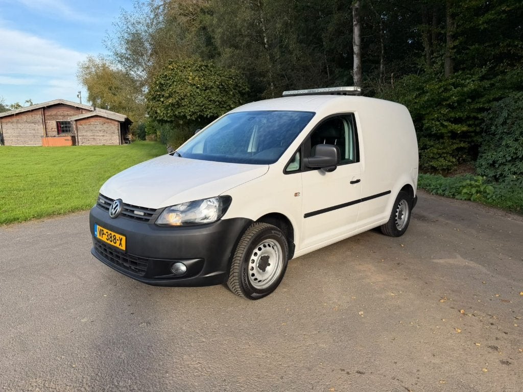 Volkswagen Caddy 1.6 D 55KW 2015, Auto's, Euro 5, Stof, 74 pk, Zwart