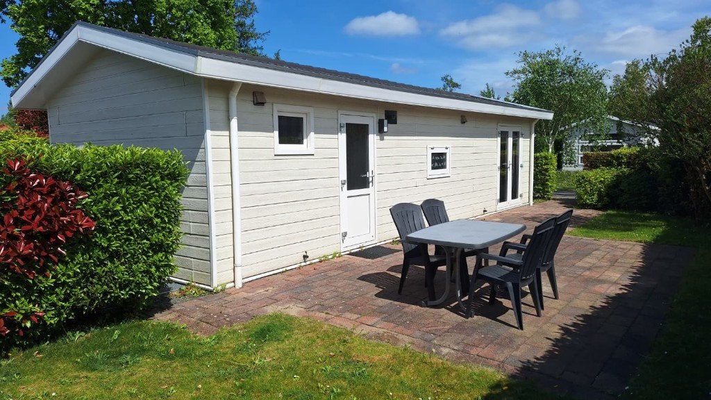 Vakantiewoning 4-persoons Velsen-Zuid Buitenhuizen, Noord-Holland, Recreatiepark, Chalet, Bungalow of Caravan, Tv