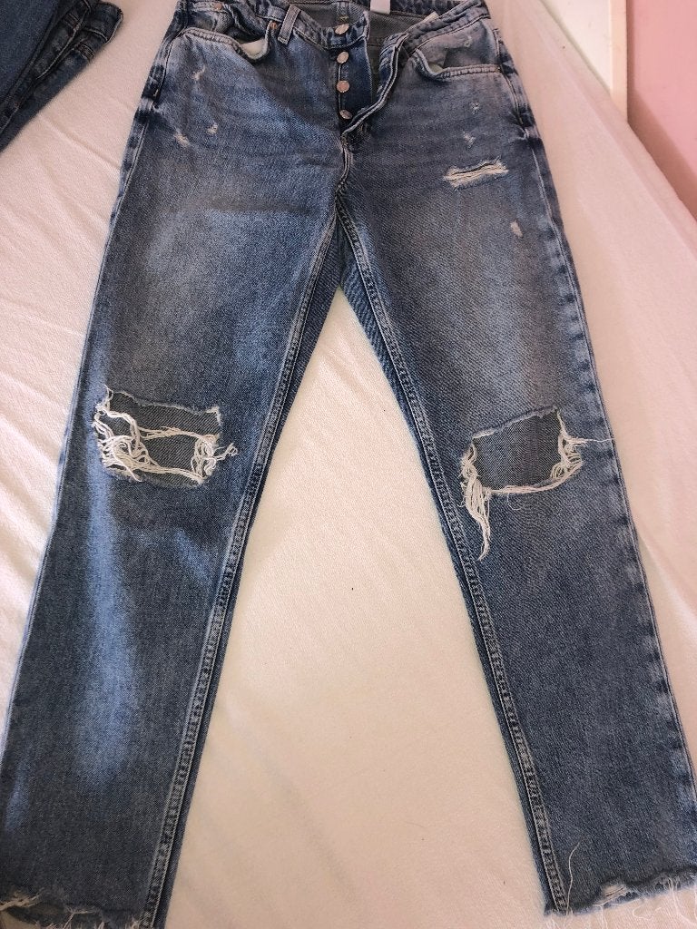 Boyfriend jeans low rise, H&M, Blauw, Ophalen of Verzenden, W28 - W29 (confectie 36)