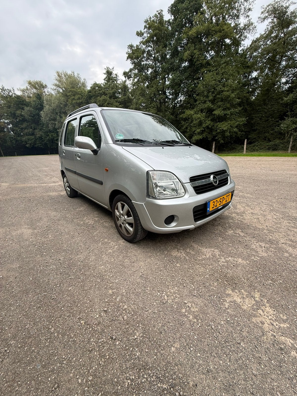 Opel Agila 1.2 16V Twinport 2006 Grijs | NL auto | Airco, Voorwielaandrijving, Stof, 40 €/maand, 4 cilinders