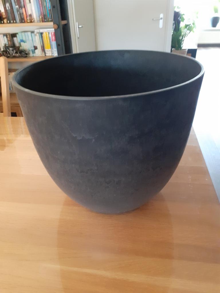 Mooie bloempot voor buiten antraciet, Tuin en Terras, Bloempotten, Ophalen, Rond, Kunststof, 25 tot 40 cm