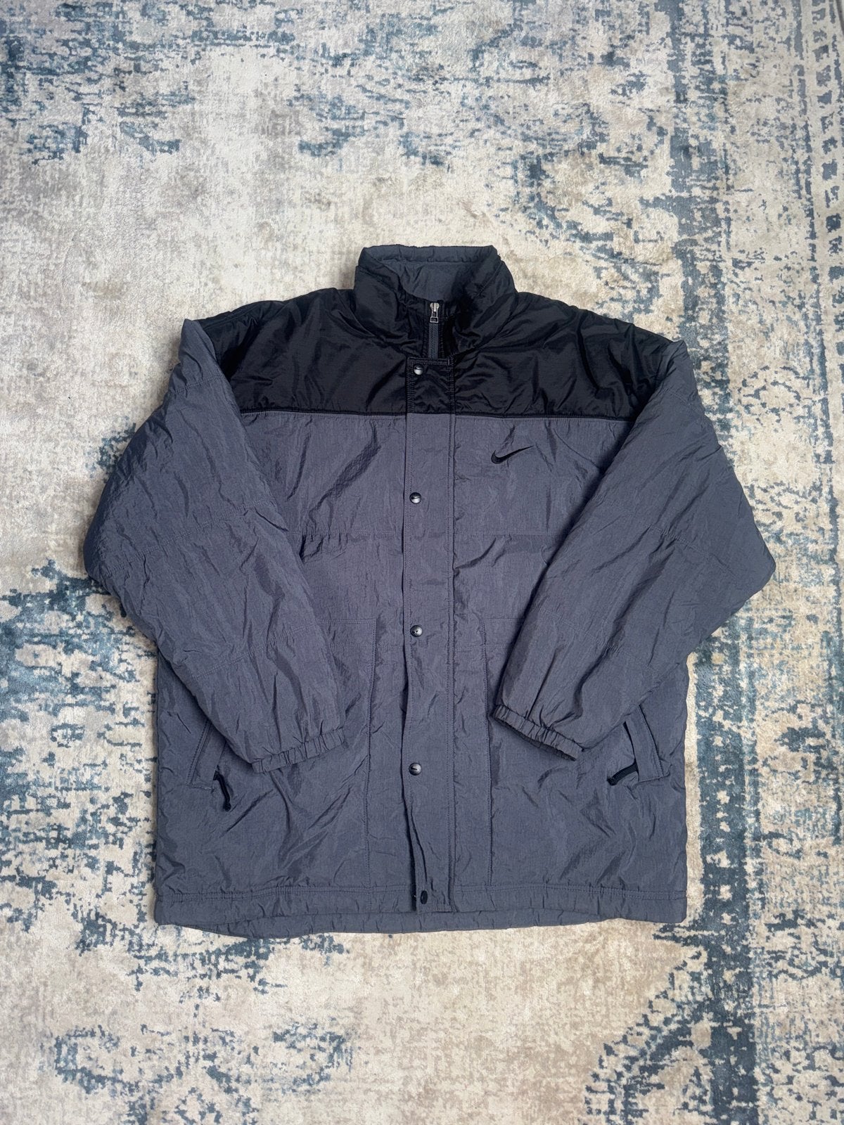 Vintage Nike Puffer Jas - Zwart/Grijs - Maat L, Ophalen of Verzenden, Zo goed als nieuw, Maat 52/54 (L), Zwart