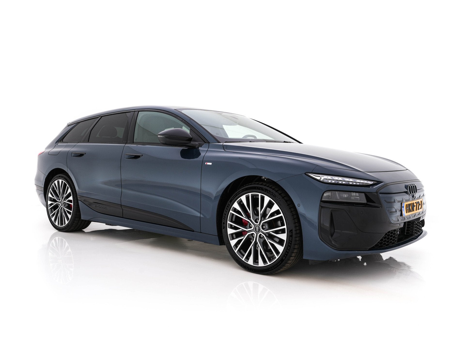 Audi A6 E-tron- Avant S edition 83 kWh [ 3-Fase-11kW ] {SOH-, Auto's, Automaat, Achterwielaandrijving, Gebruikt, Blauw