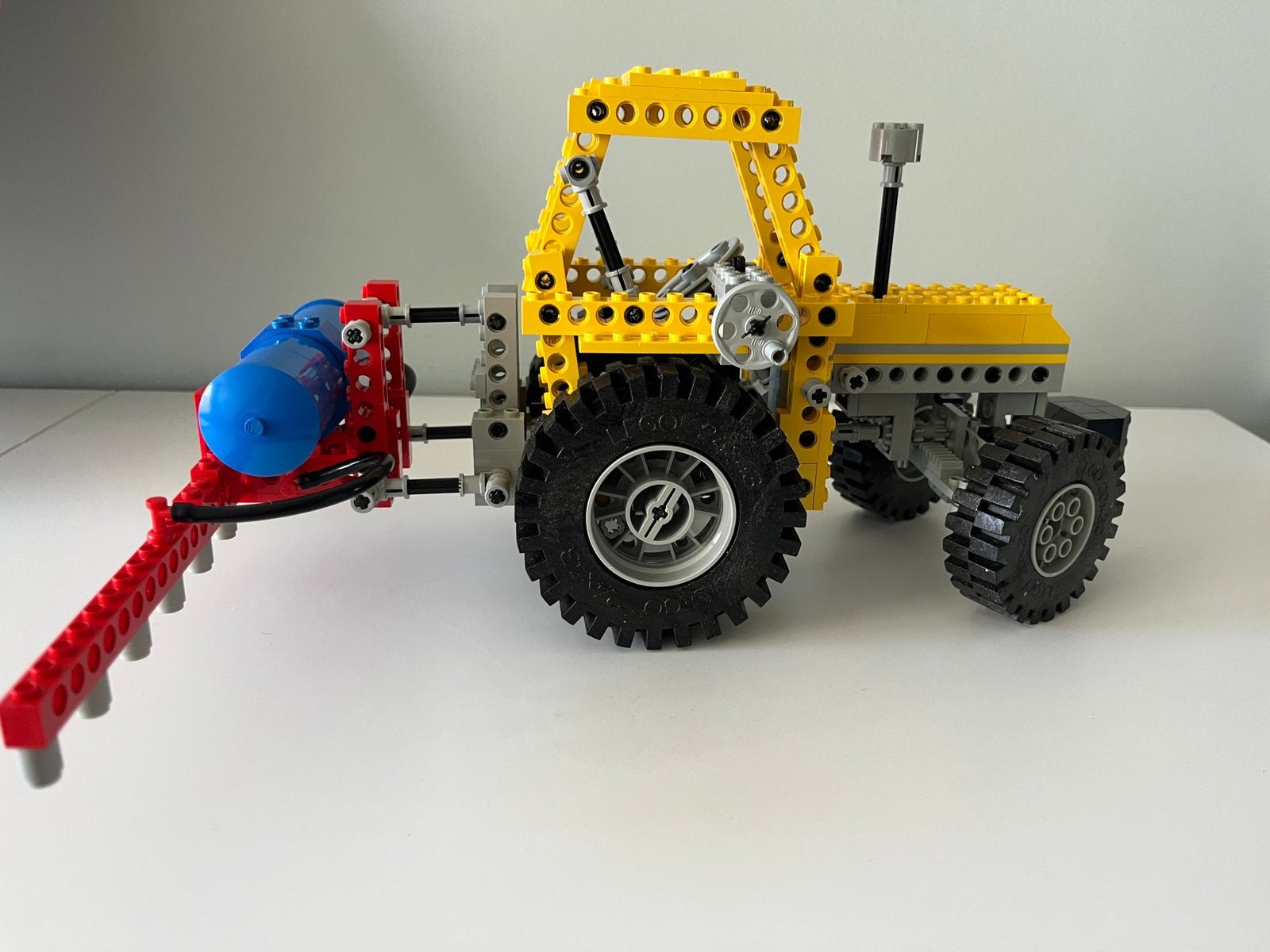 Lego 8849 technic tractor met instructie, Gebruikt, Lego, Compleet, Ophalen of Verzenden