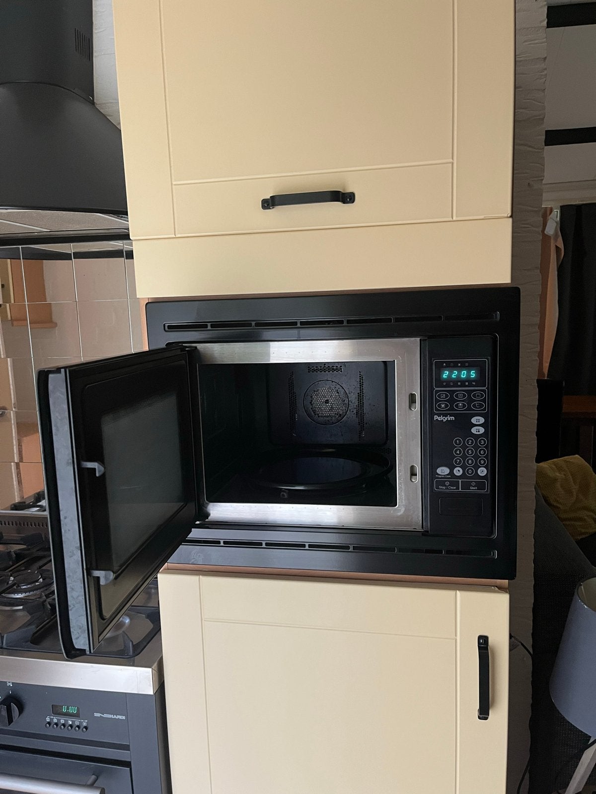Pelgrim Inbouw Combimagnetron, Ophalen, Combimagnetron, Grill, Zo goed als nieuw