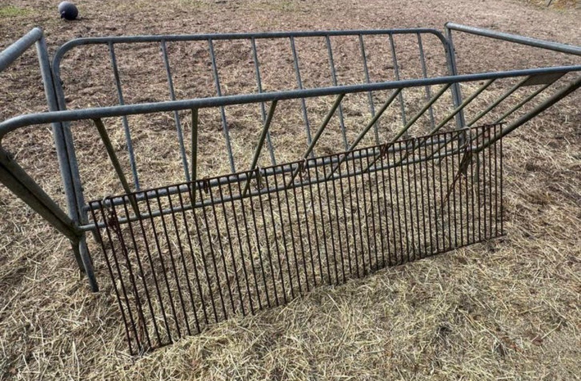 Metalen hooiruif / voerhek vee, paarden, Ophalen of Verzenden, Gebruikt, Overige soorten
