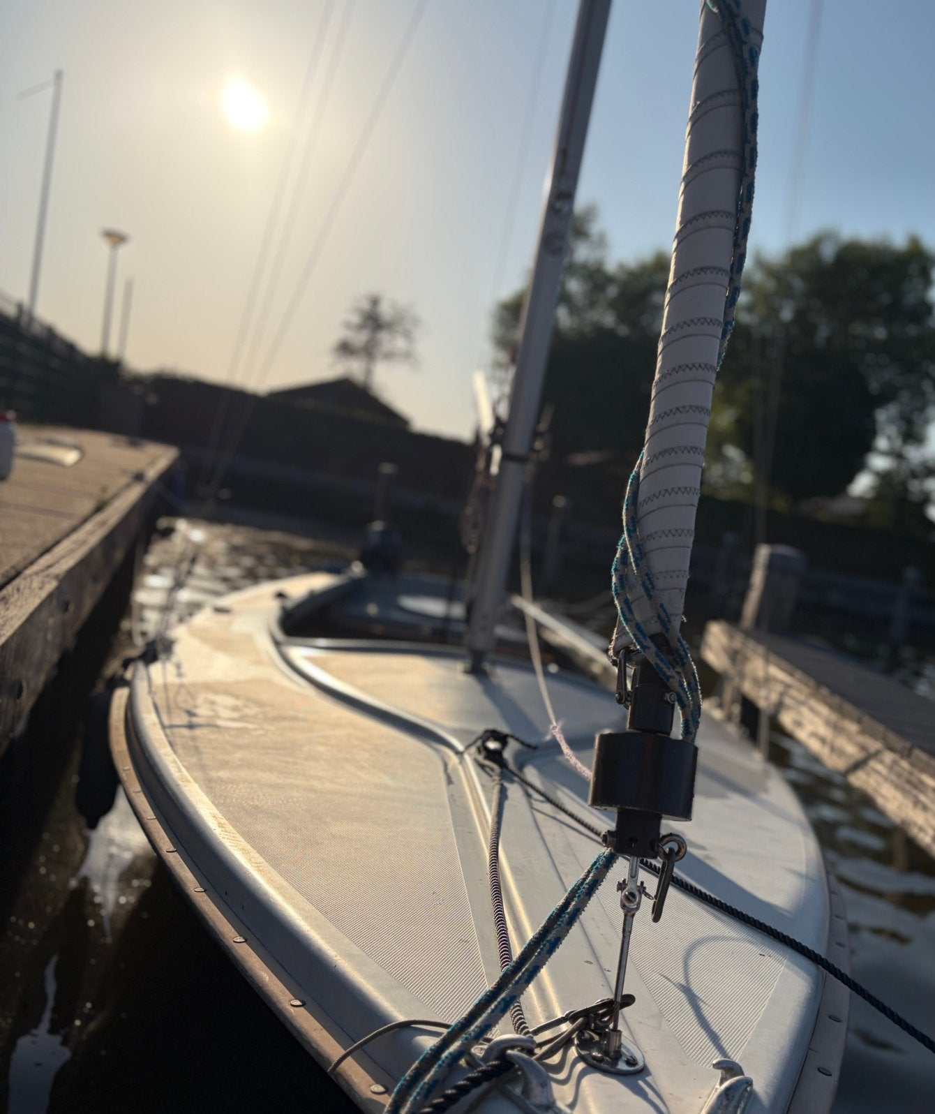 Gezinsvriendelijke Randmeer, zeilklaar met motor en dekzeil, Watersport en Boten, Ophalen, Gebruikt, Randmeer, 4 pk