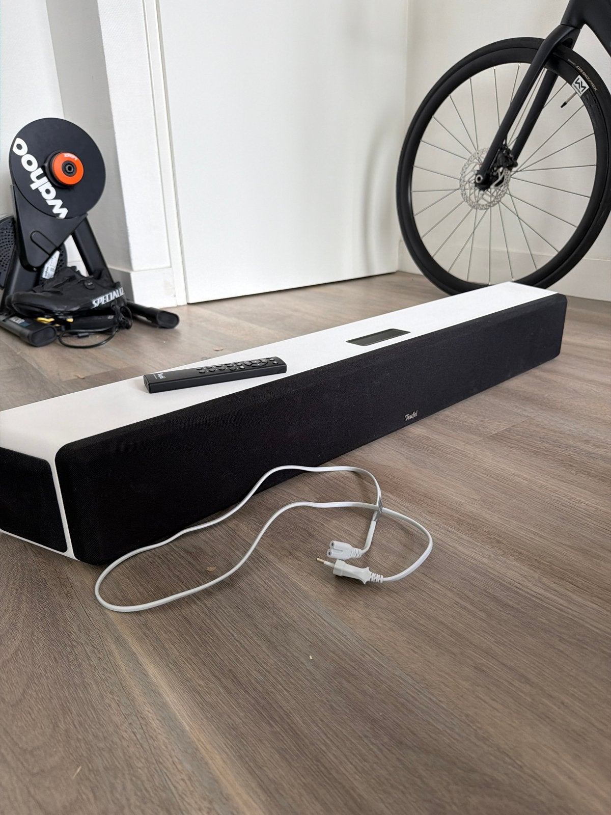 Teufel Cinebar Ultima Soundbar - Zo goed als nieuw, Ophalen, Bluetooth, Zo goed als nieuw