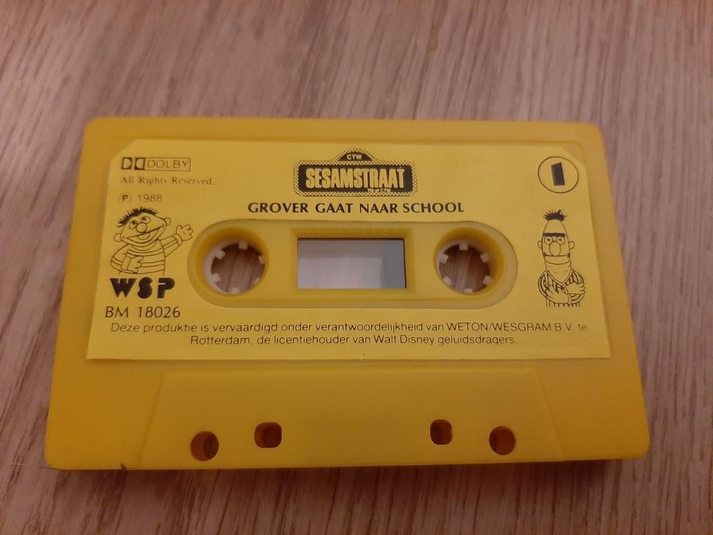 Sesamstraat cassettebandje grover gaat naar school, Ophalen of Verzenden, 1 bandje