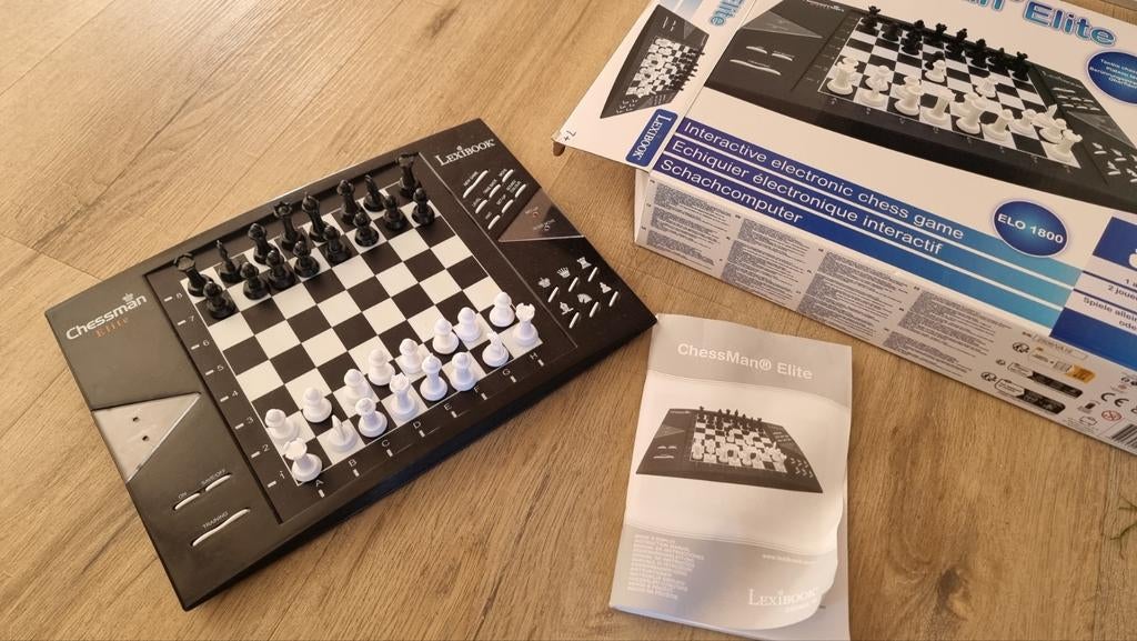 Electronische Electronisch schaakspel, Hobby en Vrije tijd, Gezelschapsspellen | Bordspellen, Zo goed als nieuw, Ophalen of Verzenden