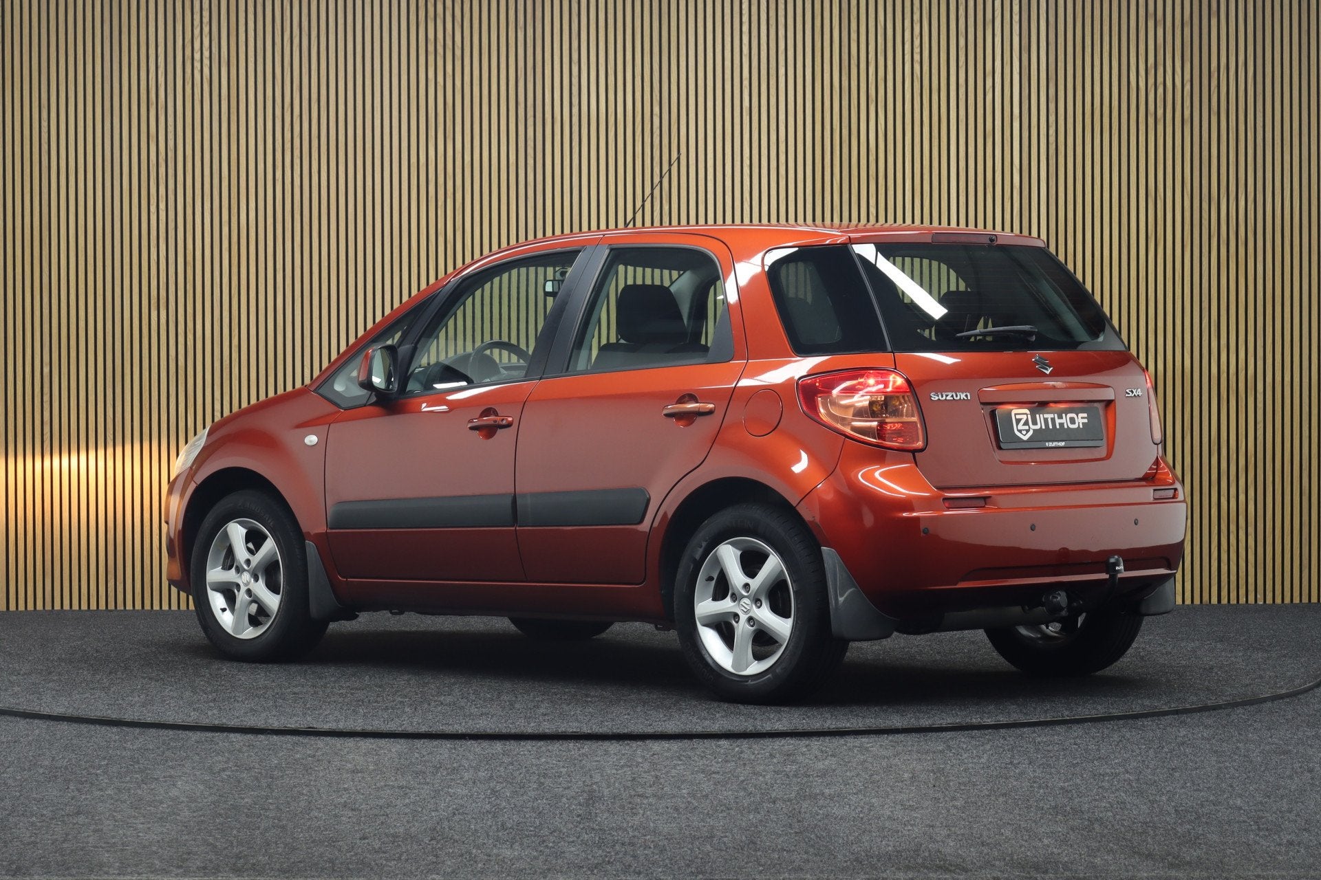 Suzuki SX4 1.6 Automaat Exclusive | Trekhaak | Clima | Elekt, Stof, Gebruikt, Zwart, 49 €/maand