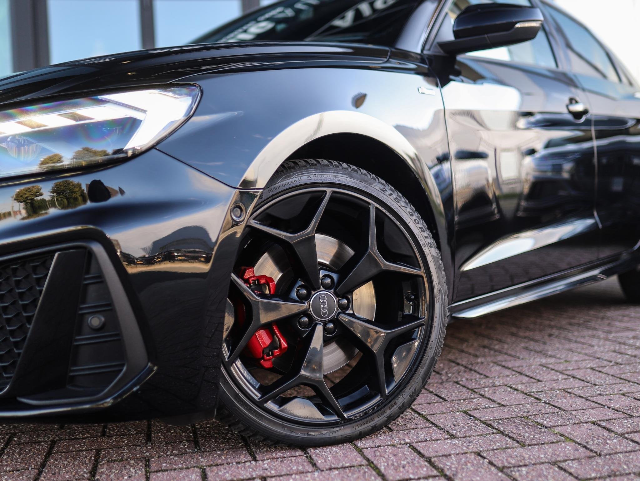 Audi A1 Sportback 40 TFSI Edition One | Keyless | Camera | S, Auto's, Euro 6, 4 cilinders, 1984 cc, Zwart