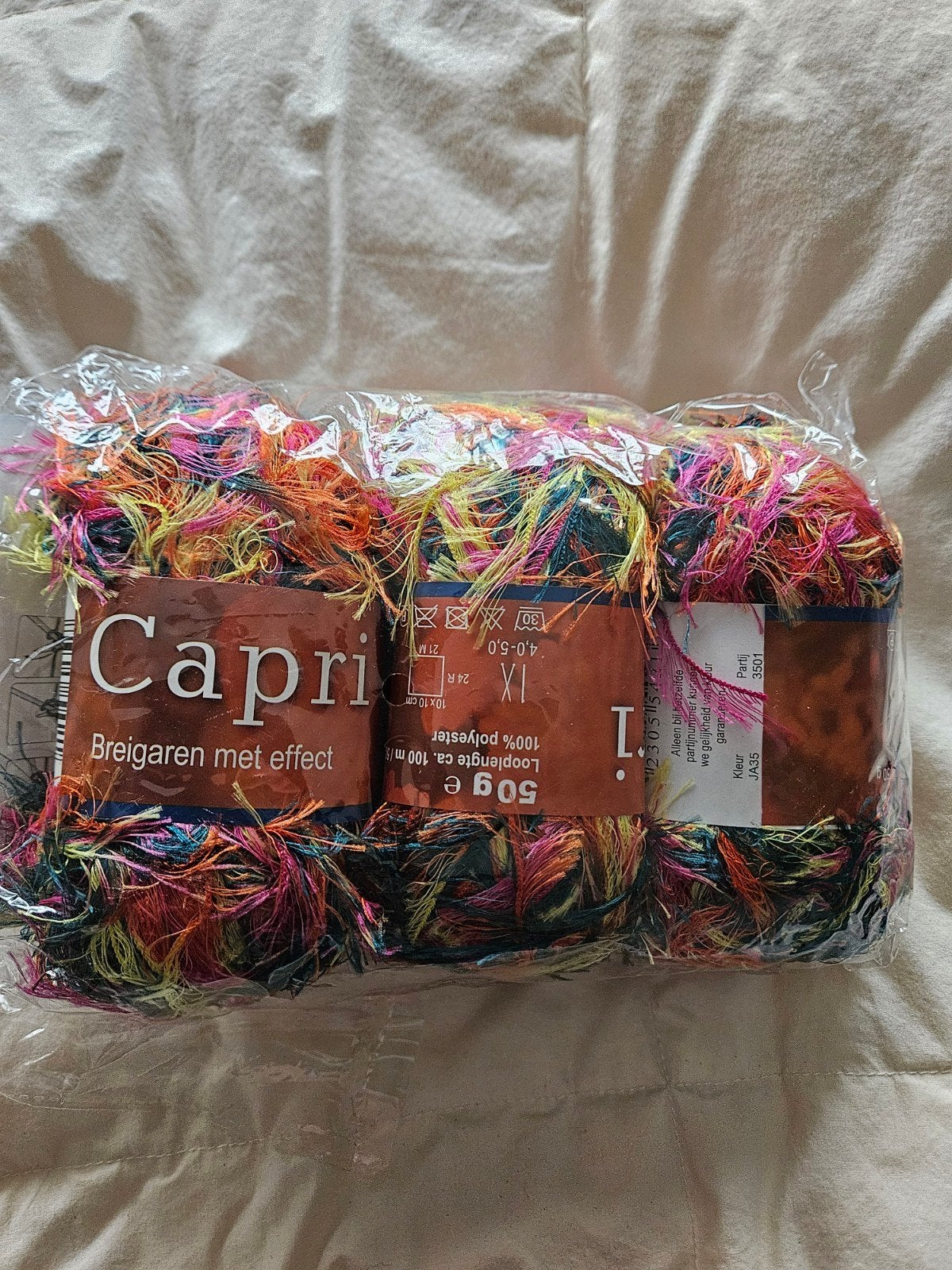 Breigaren met effect capri 3 bollen van 50 gram, Ophalen of Verzenden, Nieuw, Breien of Haken, Wol of Garen
