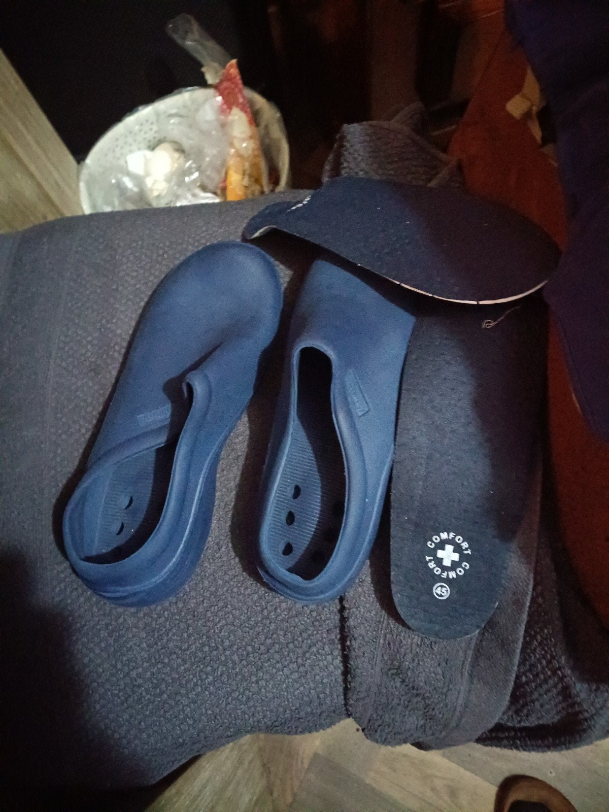 Comfortabele blauwe klompen met zoolmaat 45, Blauw, Ophalen of Verzenden, Gedragen, Onbekend