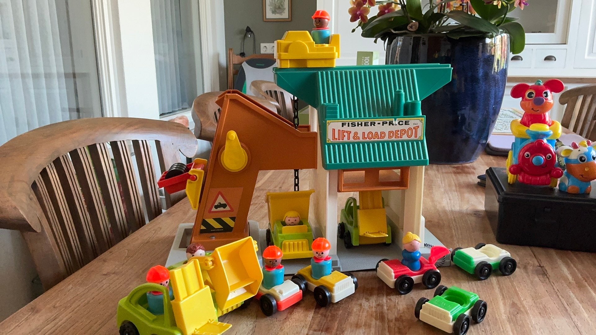 Fisher Price Lift en load depot., Ophalen, Gebruikt, Speelset