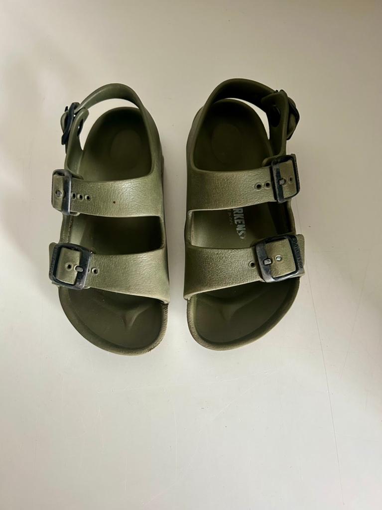 Birkenstock Milano Eva, groen, maat 28, Ophalen, Schoentjes, Jongetje of Meisje, Zo goed als nieuw