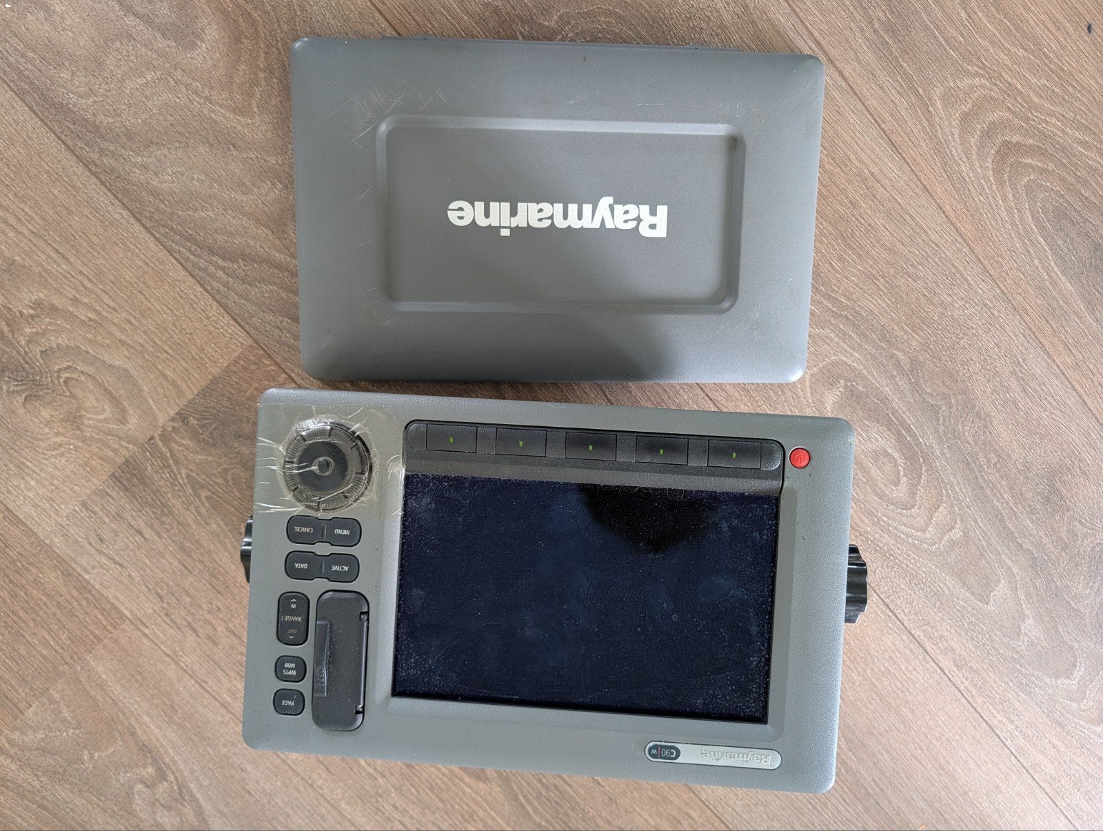 Raymarine kaartplotters, Ophalen, Gebruikt