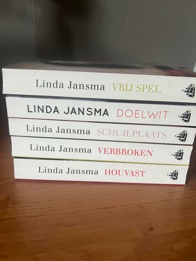 Trillers van Linda Jansma, Boeken, Thrillers, Ophalen of Verzenden, Gelezen, Nederland