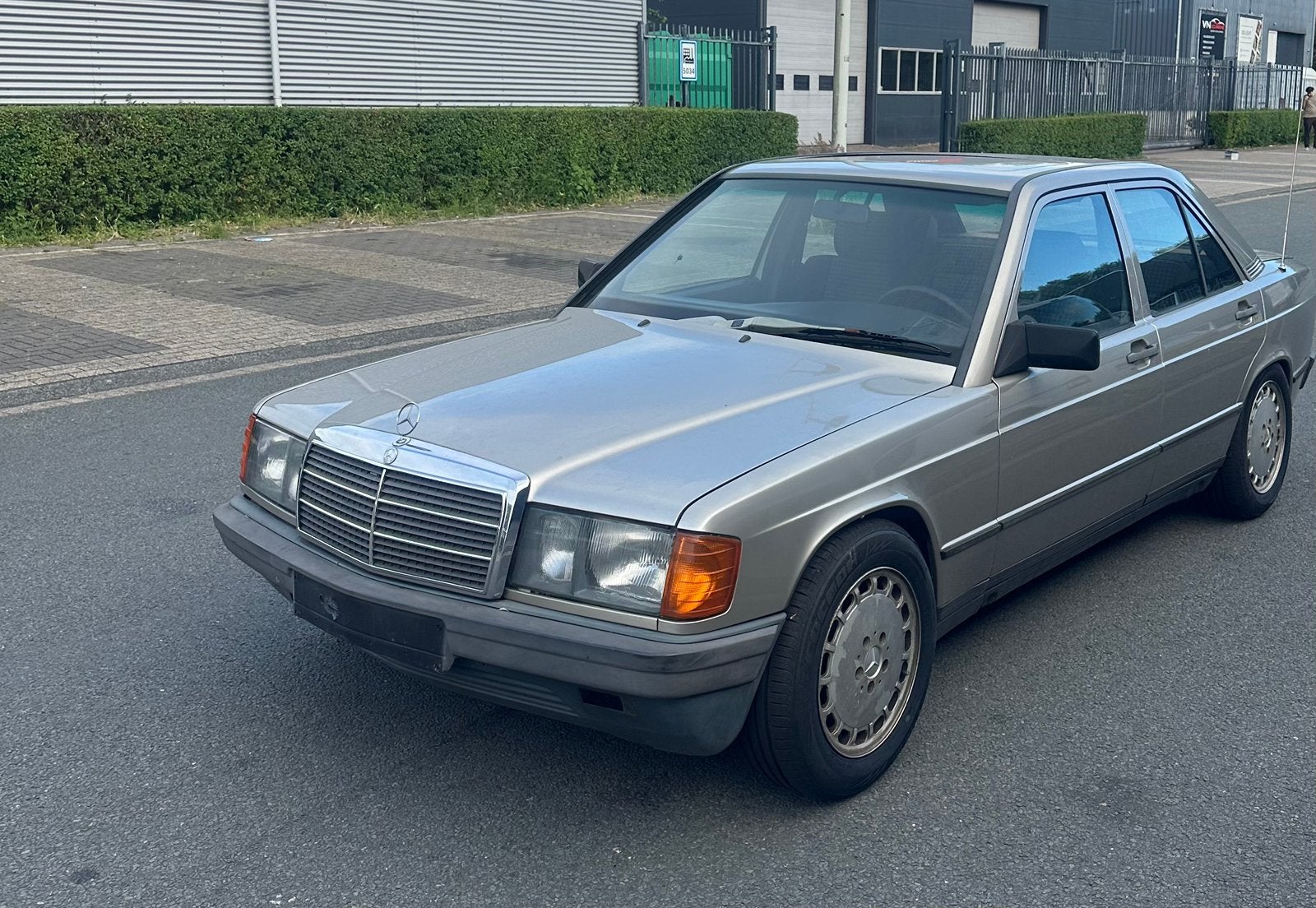 Mercedes-Benz 190 2.0E K6 Automaat Sportline Schuifdak, Auto's, Mercedes-Benz, Particulier, Sedan, Te koop