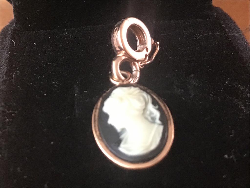 Womani camee hanger, Ophalen of Verzenden, Zo goed als nieuw, Goud, Zilver
