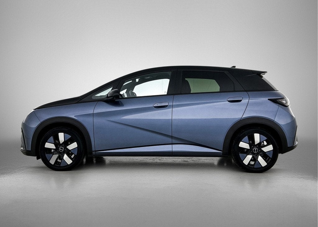 BYD Dolphin Design 60.4 kWh | Origineel NL! | (bj 2024), Auto's, BYD, Gebruikt, Zwart, Blauw, 33 min