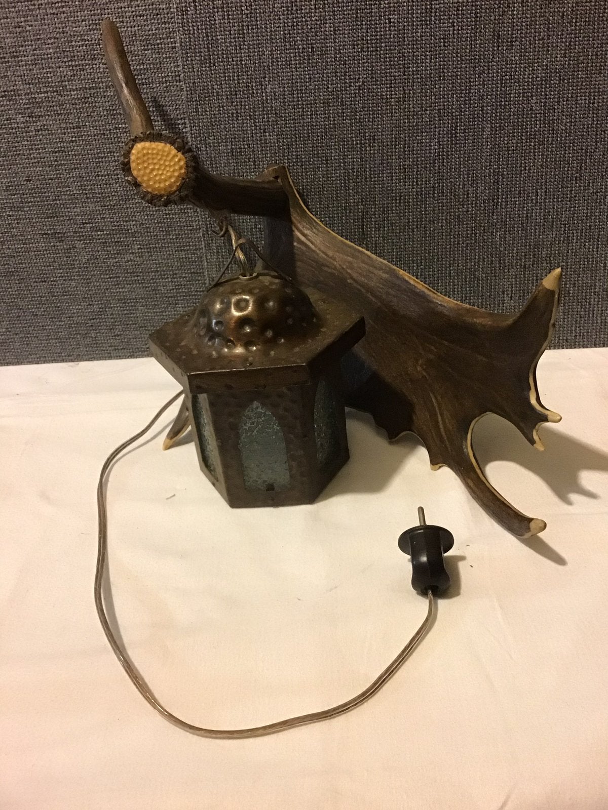 Antieke wandhanglamp, Ophalen of Verzenden, Zo goed als nieuw