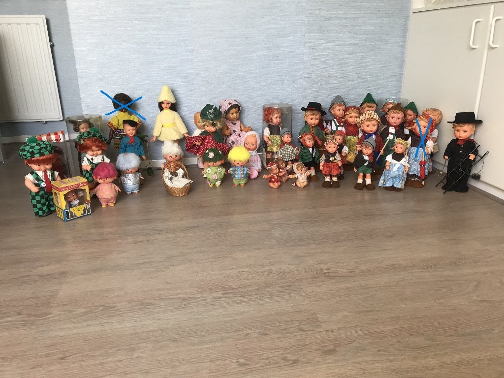 Hummel / Goebel poppen verzameling 145 stuks, Ophalen of Verzenden, Zo goed als nieuw, Pop