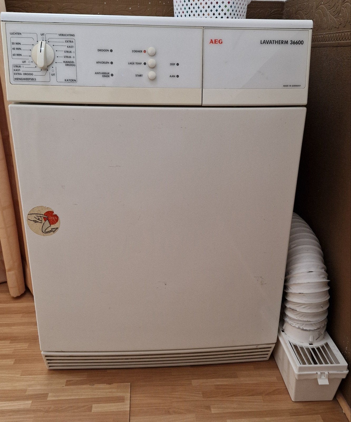 AEG Lavatherm 36600 Luchtafvoer Wasdroger, Witgoed en Apparatuur, Ophalen, 6 tot 8 kg, Gebruikt, Luchtafvoer