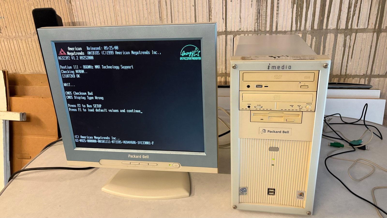 Packard Bell iMedia 5860i RW Retro PC met Monitor, Computers en Software, Vintage Computers, Ophalen