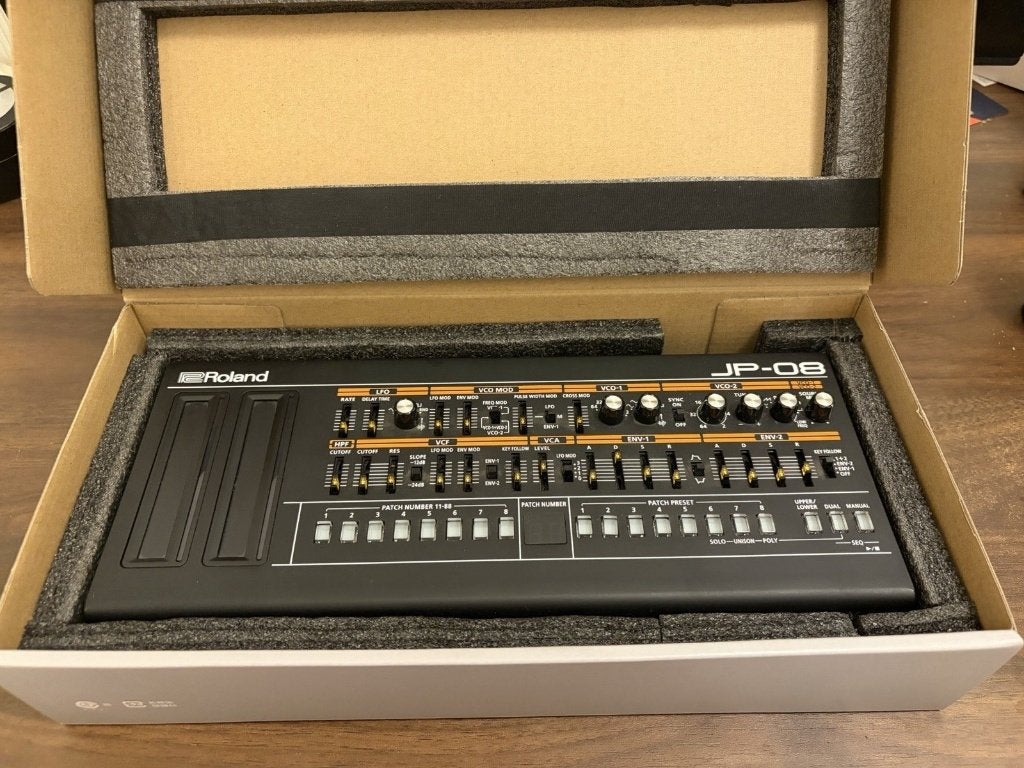 Roland Boutique-serie JP-08 „Jupiter 8” synthesizer, Muziek en Instrumenten, Synthesizers, Ophalen of Verzenden, Zo goed als nieuw
