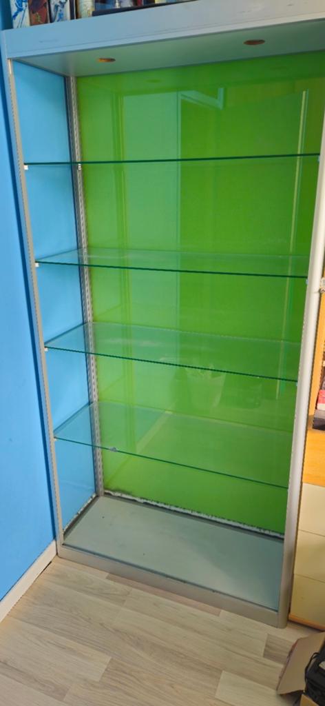 Leuke vitrinekastmet led spotjes, Ophalen, Zo goed als nieuw, 25 tot 50 cm