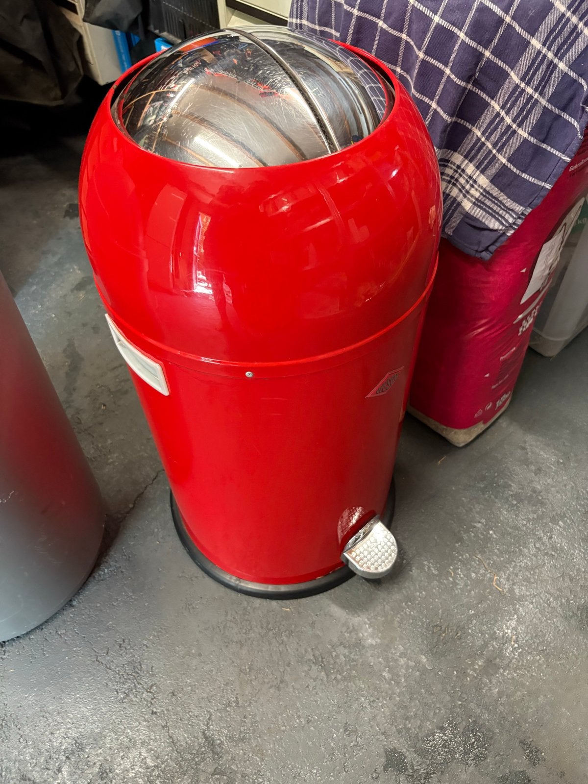 Wesco Kickboy prullenbak - Gebruikt, maar functioneel, Huis en Inrichting, Ophalen, Gebruikt, Met pedaal, 30 tot 40 liter