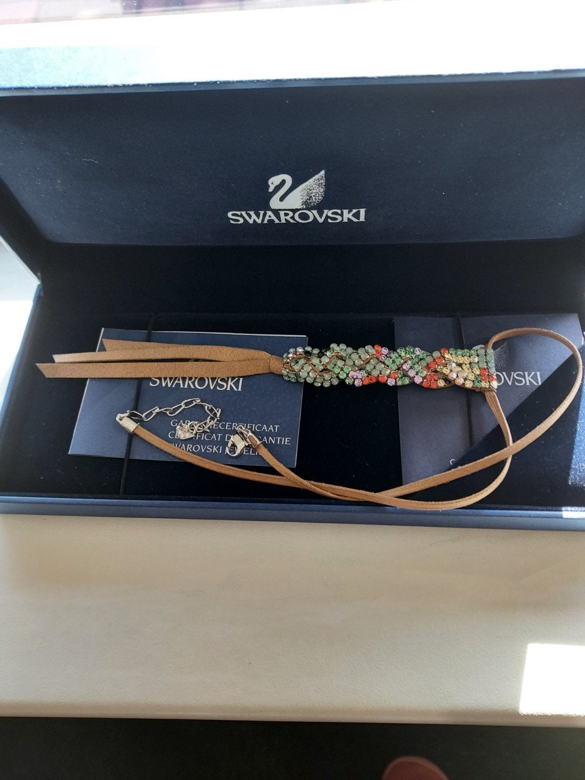 Swarovski ketting met kristallen en leer, Ophalen of Verzenden, Nieuw, Overige kleuren, Met kristal