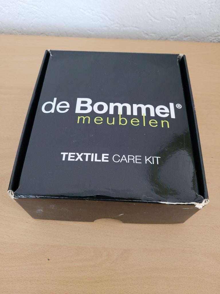 De Bommel Meubelen Textiel Verzorgingsset - Nieuw, Nieuw, Ophalen of Verzenden, Via del Lavoro, 1 - 36070 Trissino (VI) Italy
