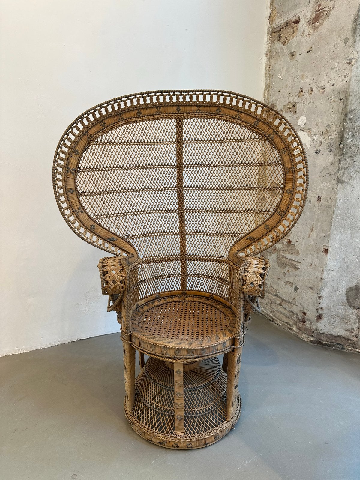 Vintage rotan pauwenstoel, Ophalen