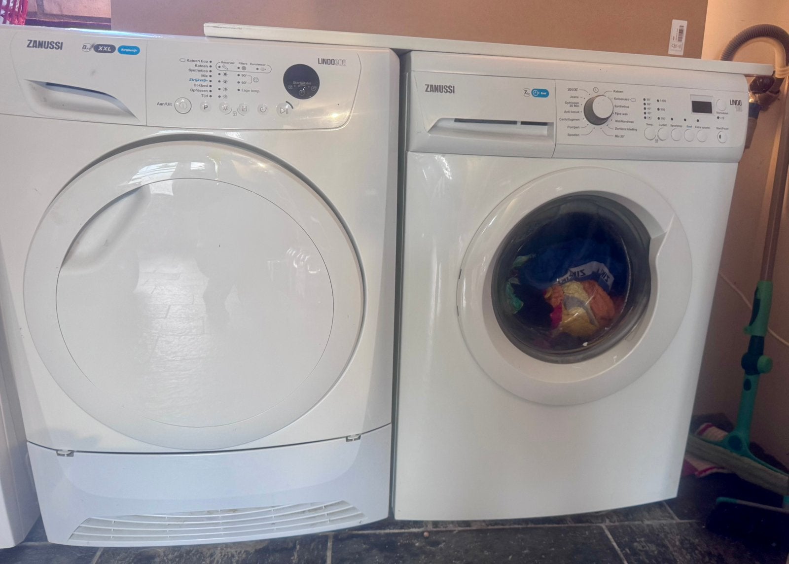 Wasmachine met Condensdroger wasdroger Zanussi, Ophalen, 6 tot 8 kg, Zo goed als nieuw, 85 tot 90 cm